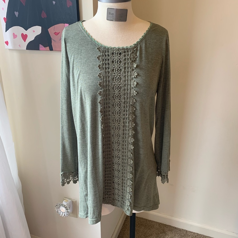 Lace Trim Tunic Top